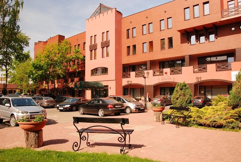 Fort Hotel Varsó Kültér fotó