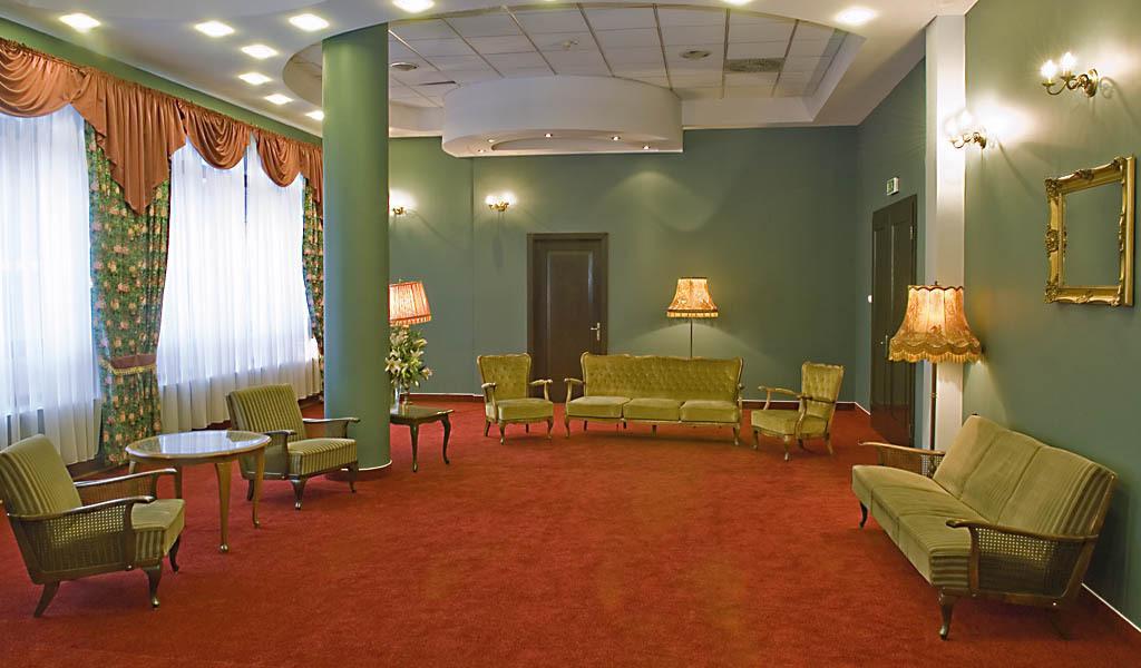 Fort Hotel Varsó Kültér fotó